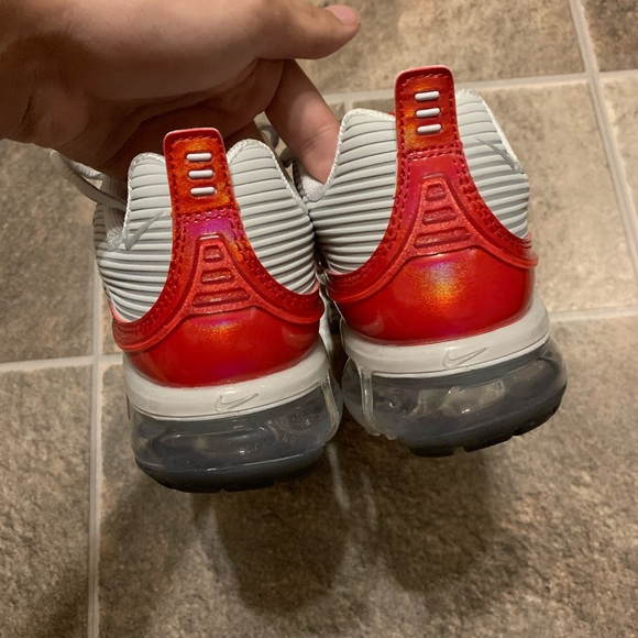 Nike Women's Air VaporMax 360 "History of Air" - Picture 6 of 7